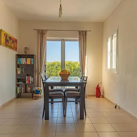 Petra In Villa