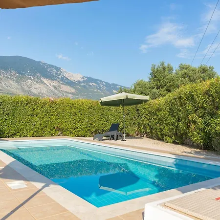 Petra In Villa