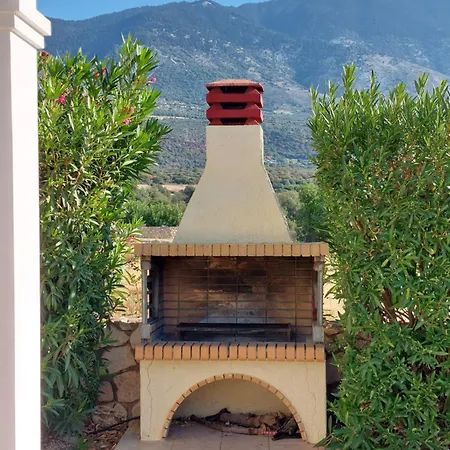 Petra In Villa