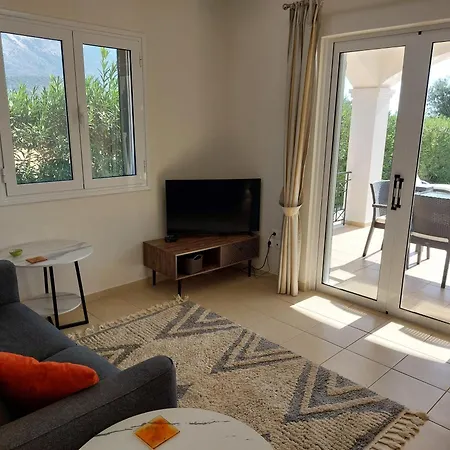 Petra In Villa *
